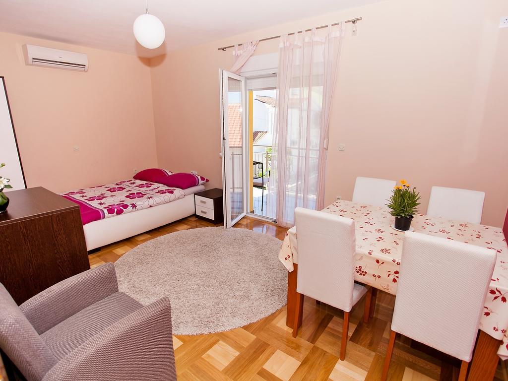 Apartment Zadar Diklo Borik Vir Habitación foto