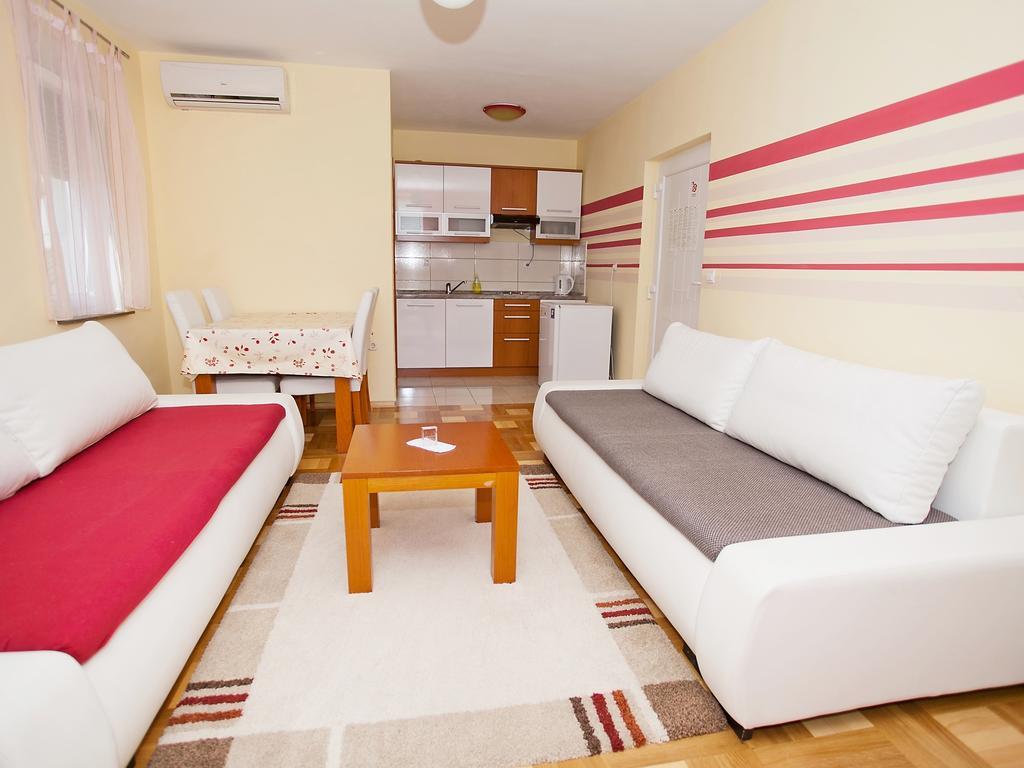Apartment Zadar Diklo Borik Vir Habitación foto